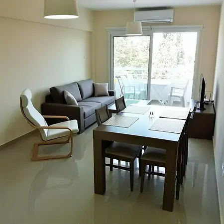 32 Hill Court Apartmán Larnaca